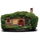  Diorama del Hobbit Hole junto al lago El Hobbit