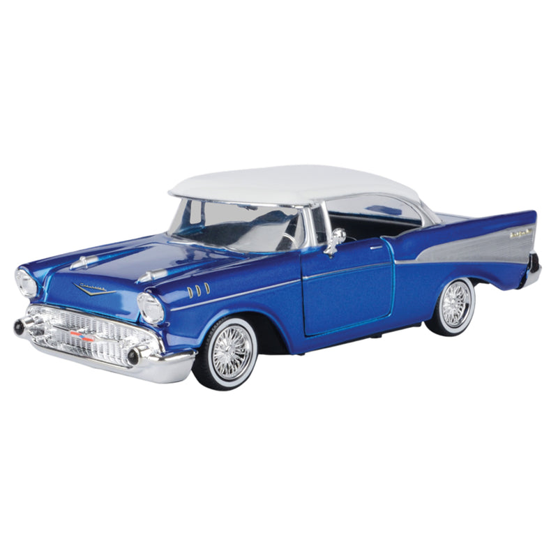 Get Low 1957 Chevy Bel Air w/ Visor 1:24 Diecast Vehicle